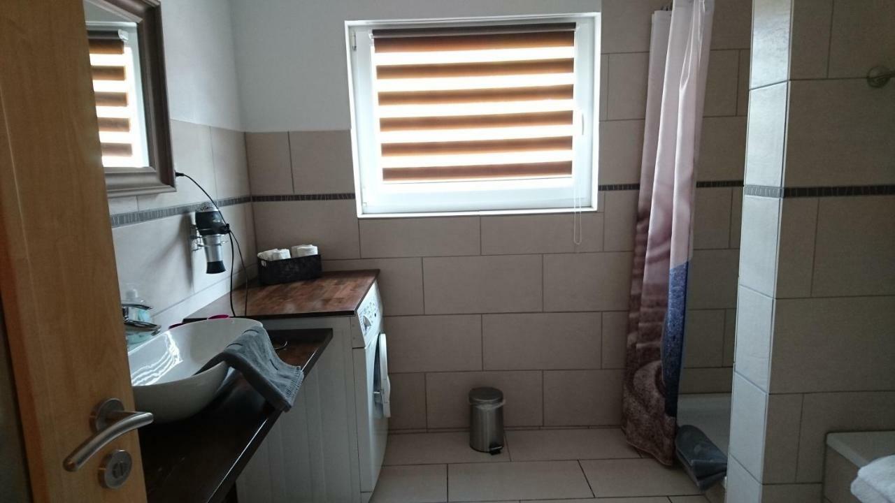 Ferienwohnung Loreley Weisel Exterior foto